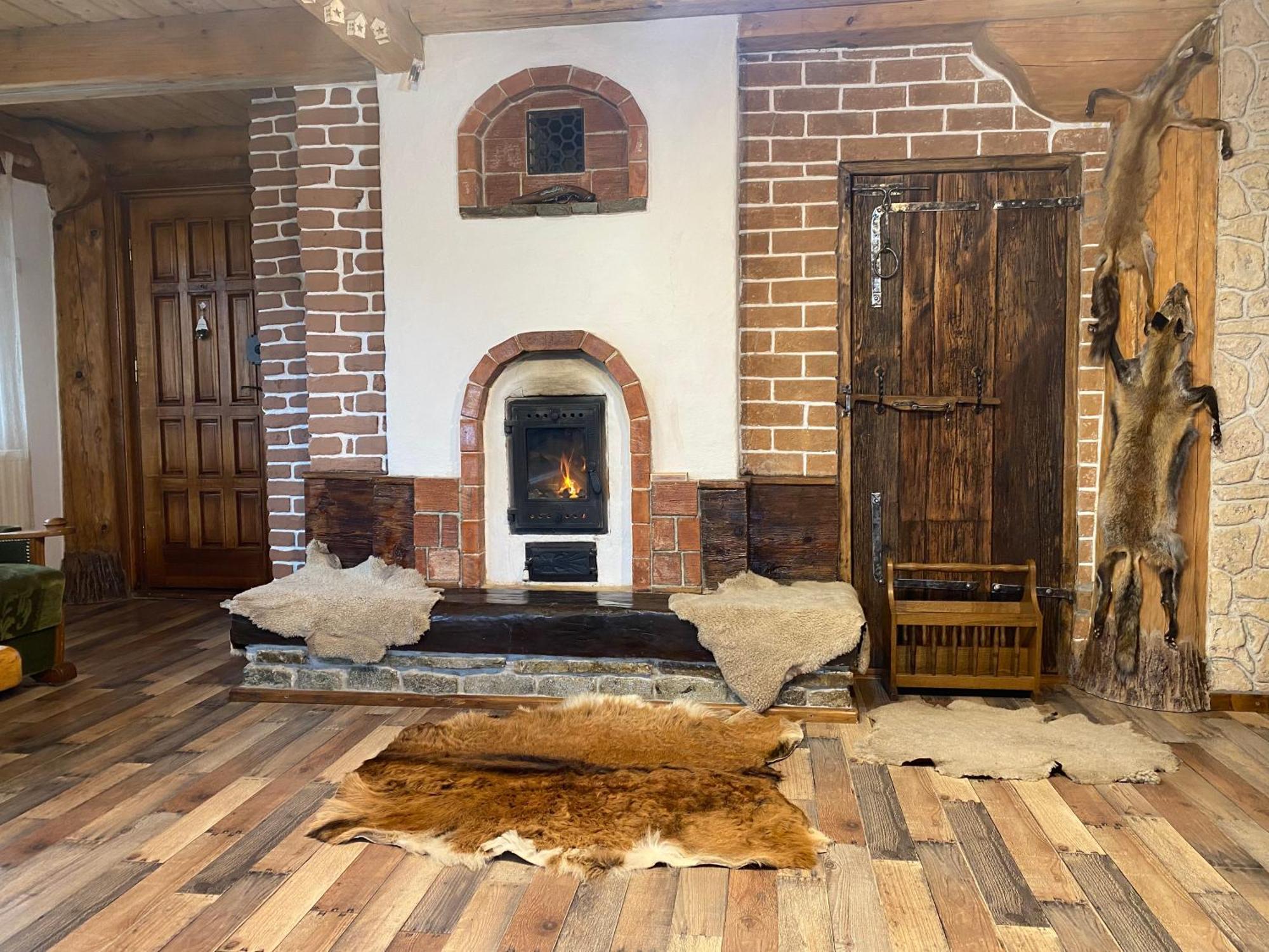 Casa Cu Sindrila Villa Valenii de Munte Luaran gambar