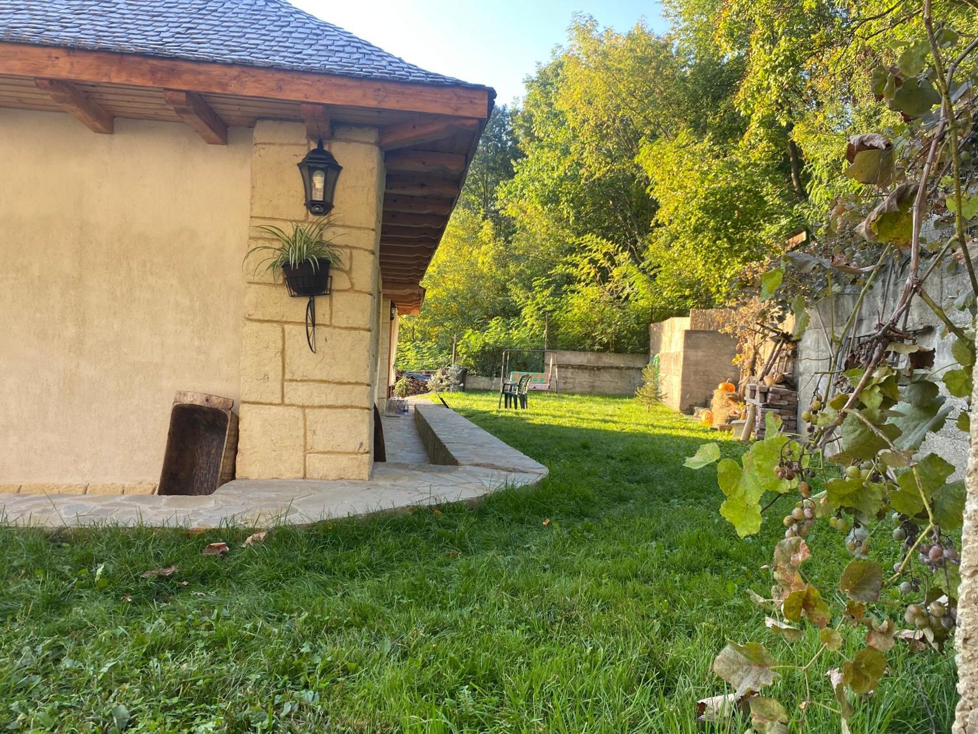 Casa Cu Sindrila Villa Valenii de Munte Luaran gambar