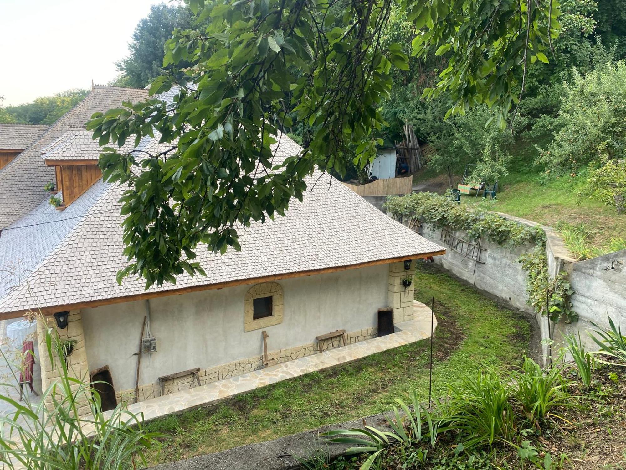 Casa Cu Sindrila Villa Valenii de Munte Luaran gambar